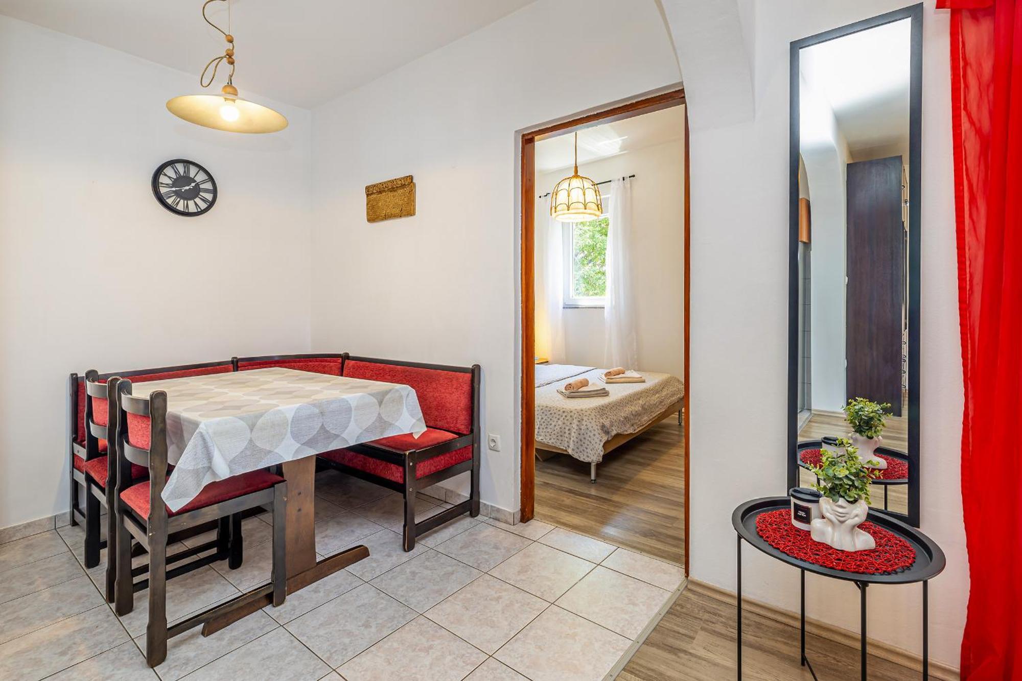 Private Accommodation Stara Baska Exterior photo